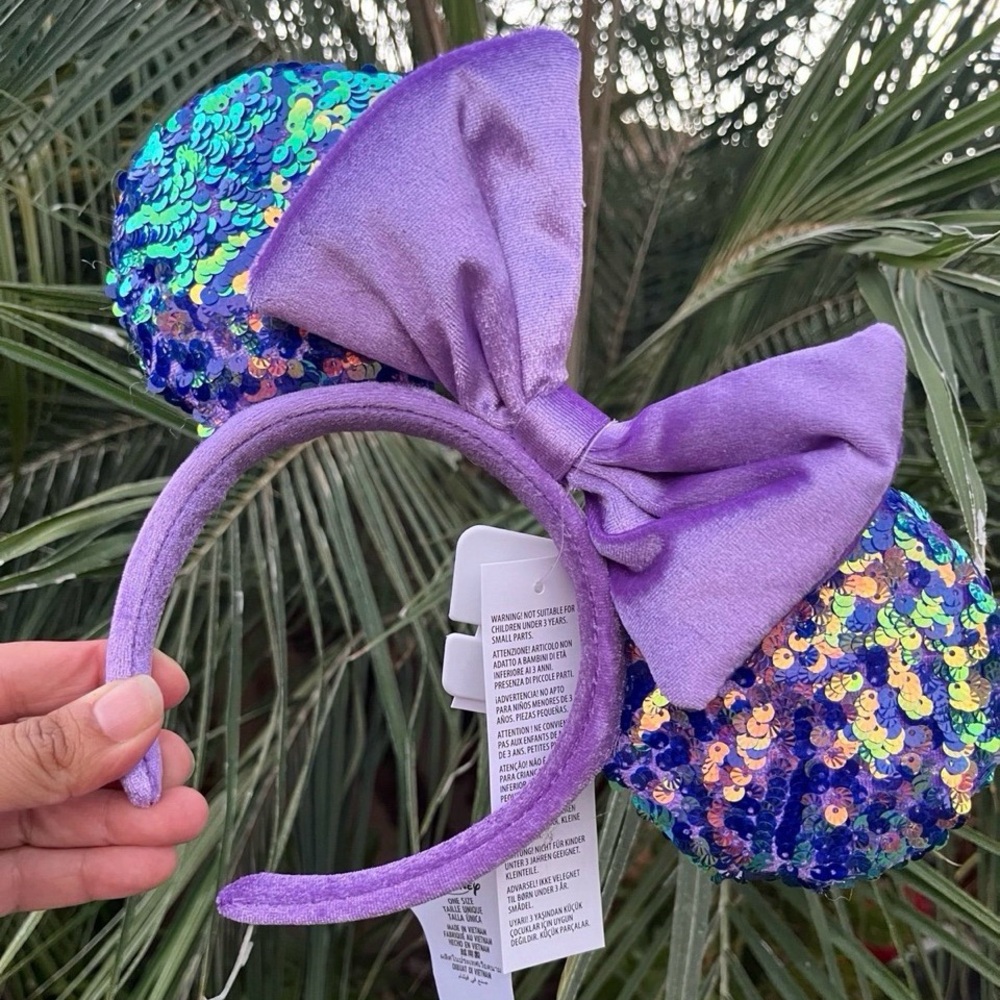 Disney Parks Amethyst Purple Sequined Velour Bow Minnie Mouse Ears Headband